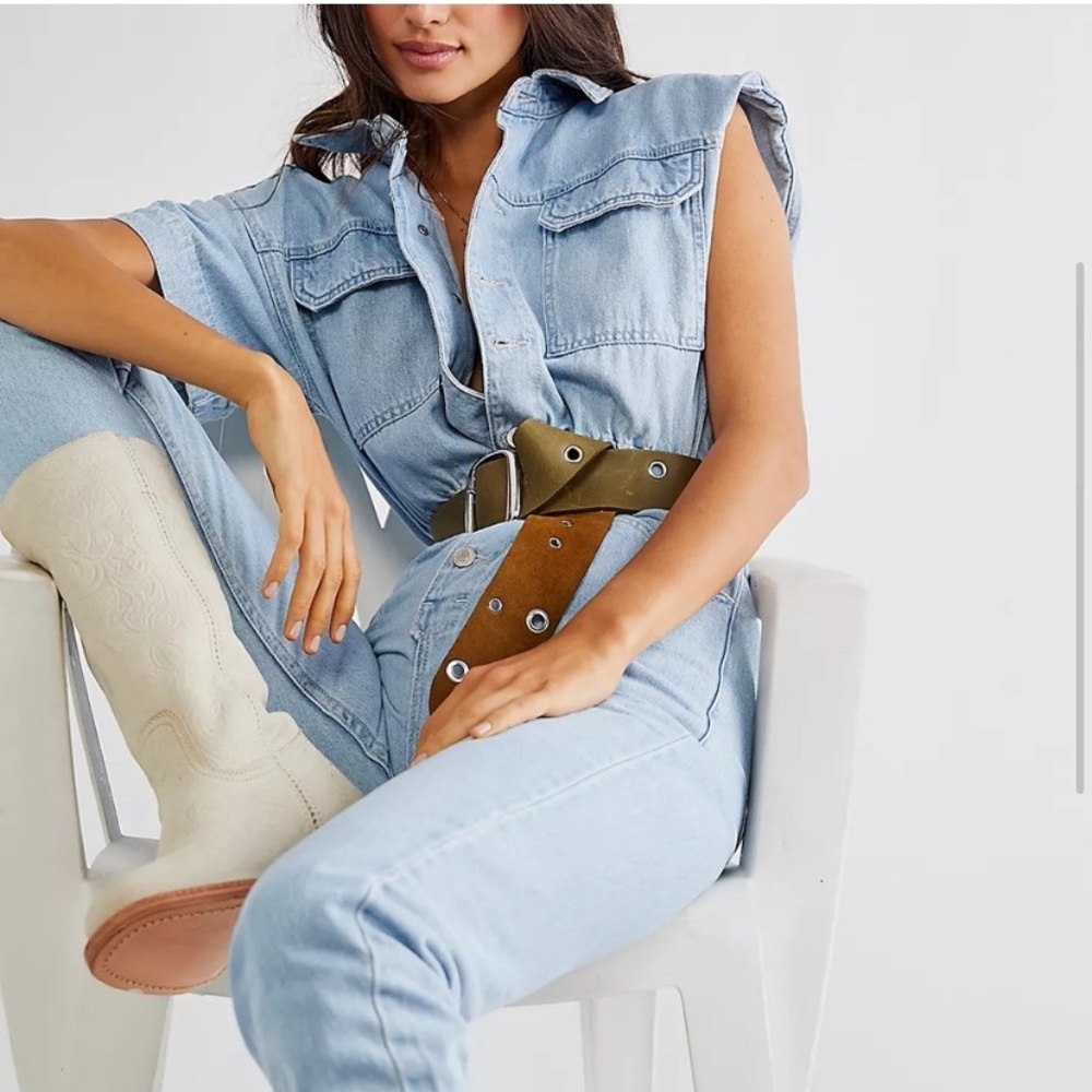 We the Free Marci denim short sleeve coverall jumpsuit size medium light wash